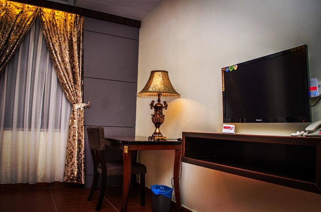 Herald Hotel ملقا المظهر الخارجي الصورة