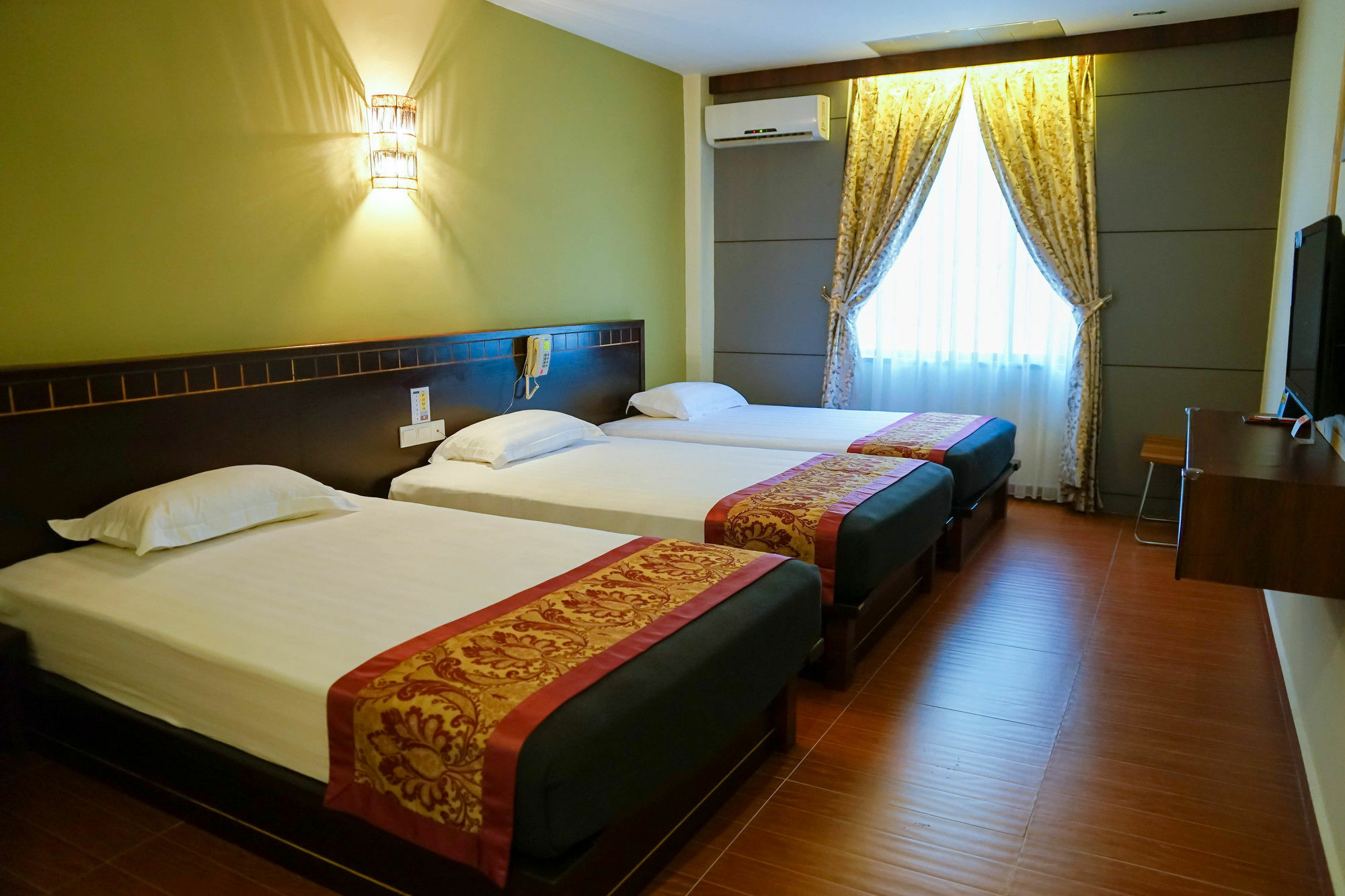 Herald Hotel ملقا المظهر الخارجي الصورة